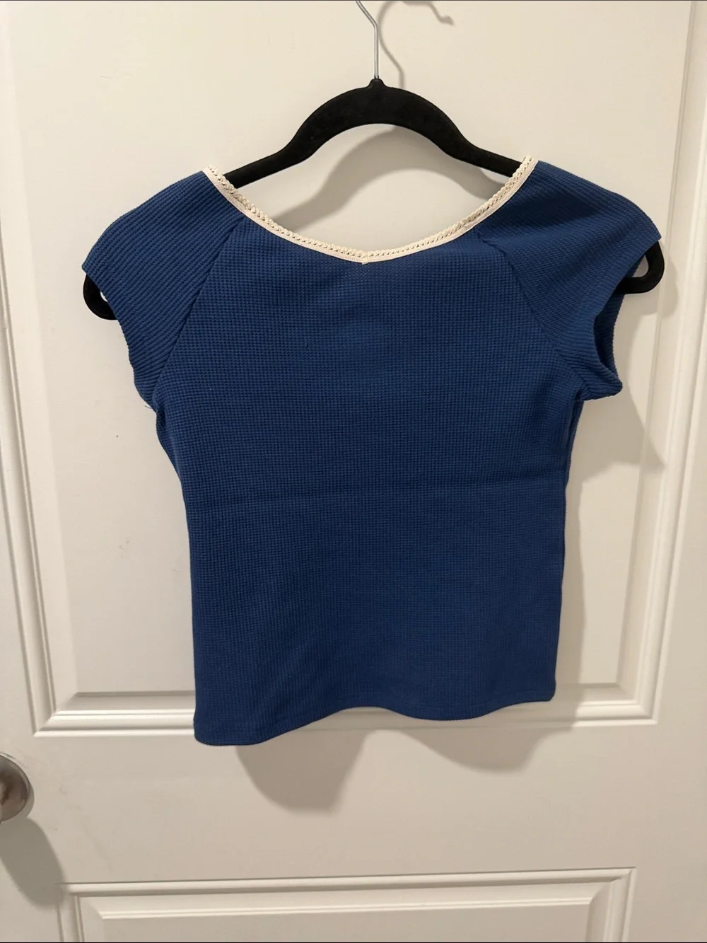 Girls 10/12 Navy Short Sleeve Top with Cream Trim NWT